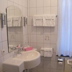 Bathroom Suedlohner Hof Fotos