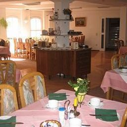 Sala de desayuno Bruy Domicil