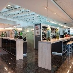 Reception Austria Trend Hotel Congress