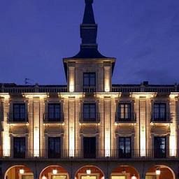 NH Plaza Mayor León