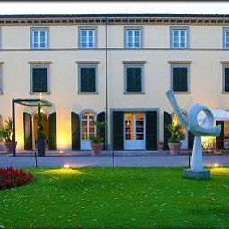 Exterior view Hambros Il Parco In Villa Banchieri