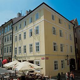 Lippert Praga