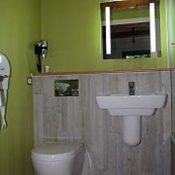 Badezimmer Les Dineux Village