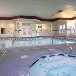 Piscina Kitsap Hospitality Executive Apartments Fotos