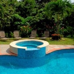 Piscina Albrook Inn
