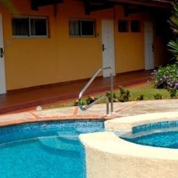 Piscina Albrook Inn
