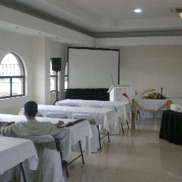 Conference room Plaza Real Apartments & Suites Fotos