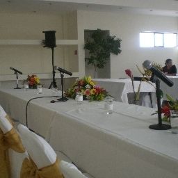 Conference room Plaza Real Apartments & Suites Fotos