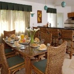 Lifestyle Crown Suites