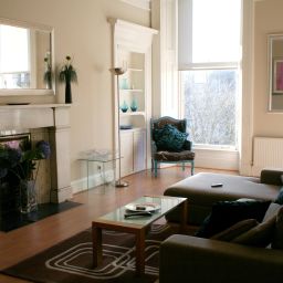  Dreamhouse Apartments Glasgow West End