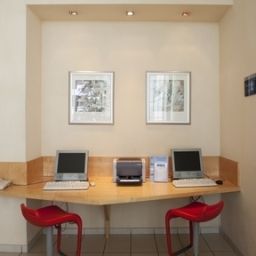  Holiday Inn Express BOLOGNA - FIERA