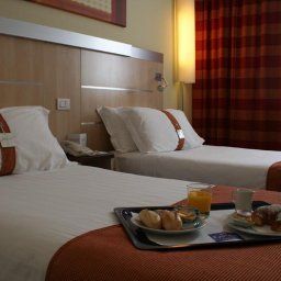 Zimmer Holiday Inn Express BOLOGNA - FIERA