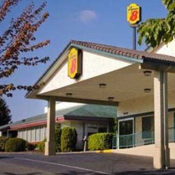 Vista exterior Super 8 Bremerton Fotos