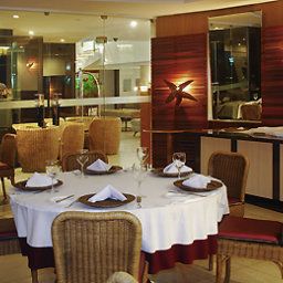 Breakfast room within restaurant Mercure Fortaleza Meireles Hotel