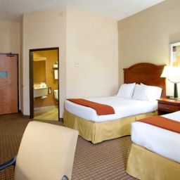 Номер Holiday Inn Express SAN ANTONIO N-RIVERWALK AREA