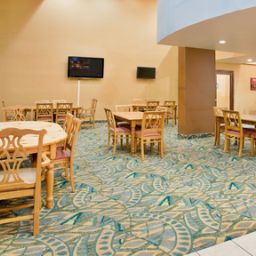 Restaurant Holiday Inn Express Hotel & Suites BRANSON 76 CENTRAL Fotos