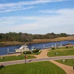  Hilton Garden Inn Suffolk Riverfront