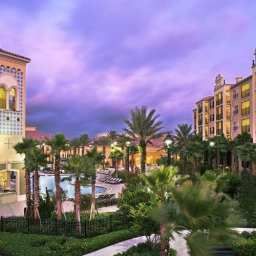 Piscina Hilton Grand Suites on Intl Drive