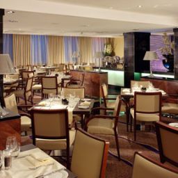 Ресторан Crowne Plaza LONDON - EALING