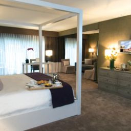 Suite Luxe Sunset Boulevard Hotel
