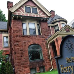 Inn On Ferry Street Detroit