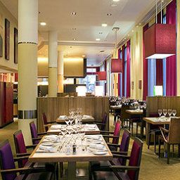 Sala colazione nel ristorante Novotel London Greenwich