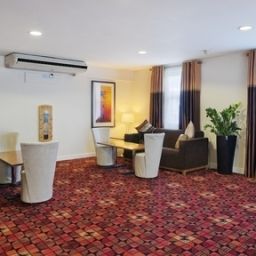 Hall Holiday Inn MANCHESTER - WEST