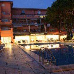 Exterior view Versilia Palace Hotel Fotos