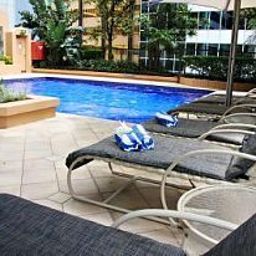 Piscina The York by Swiss-Belhotel