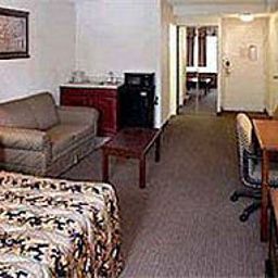  Ramada Inn Newport News Fotos