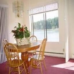  Oyster Bay Inn And Restaurant