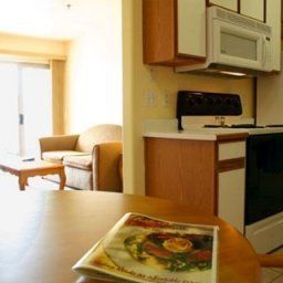 Emerald Suites Cameron