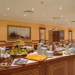 Buffet Ascot Sorrento