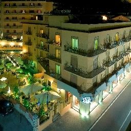 Außenansicht Ascot Sorrento