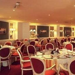 Breakfast room within restaurant Grand Hotel Barone di Sassj Fotos