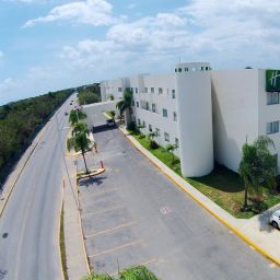 Holiday Inn Express PLAYA DEL CARMEN Playa del Carmen