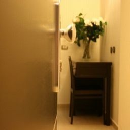Room Yes