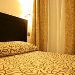 Room Yes