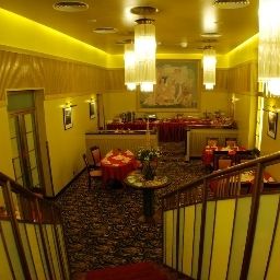 Фасад Royal Esprit