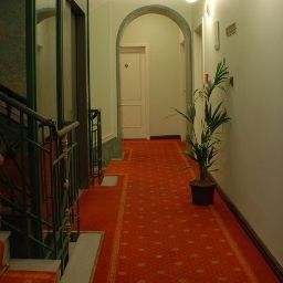 Фасад Royal Esprit