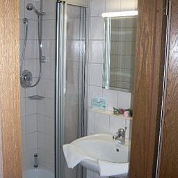Camera da bagno Landhaus Adensen