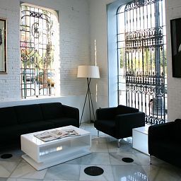 Hala Del Carmen