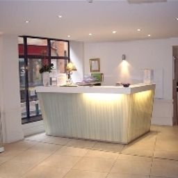 Hall Ours Blanc Centre