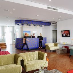 Холл Mercure Hotel Art Leipzig