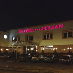 Julian Stettin