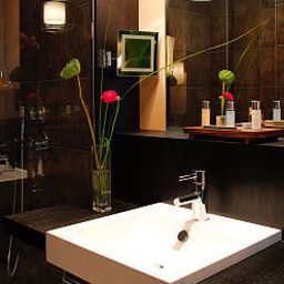 Bathroom Eastwest