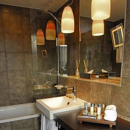 Bathroom Eastwest