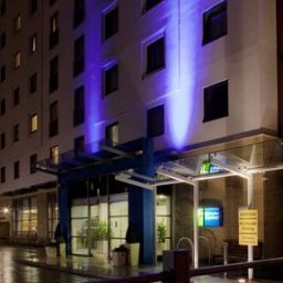 Holiday Inn Express SLOUGH Слоу 