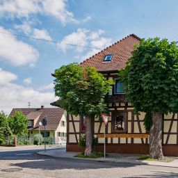 Семейные номера Kreuz Beim Tom Landgasthaus