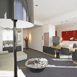 Полулюкс Holiday Inn VILLACH